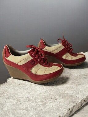 TSUBO Red Cream Leather Wedge Sneakers Size 6